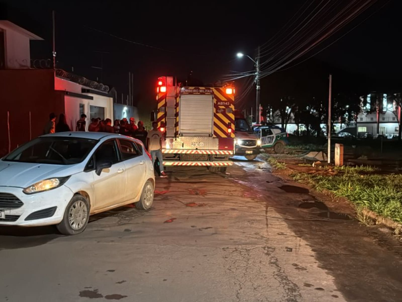 Mulher tem mão decepada pelo ex no meio do trânsito de Anápolis