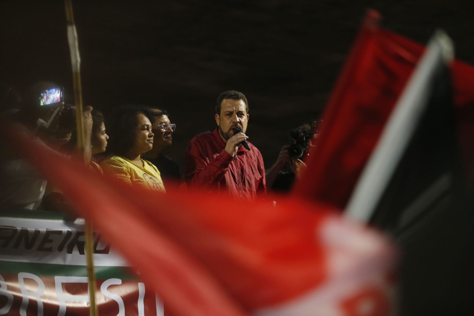 Guilherme Boulos está muito ligado à esquerda. (Foto: Paulo Pinto/Agência Brasil)