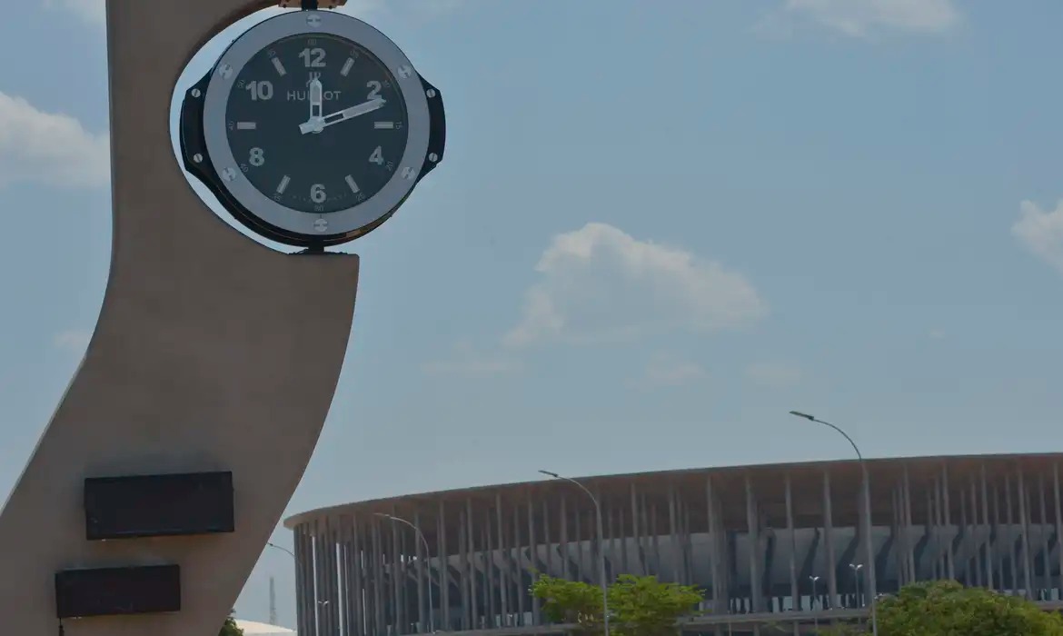 Horário de verão voltou às discussões nas últimas semanas. (Foto: José Cruz/Agência Brasil)