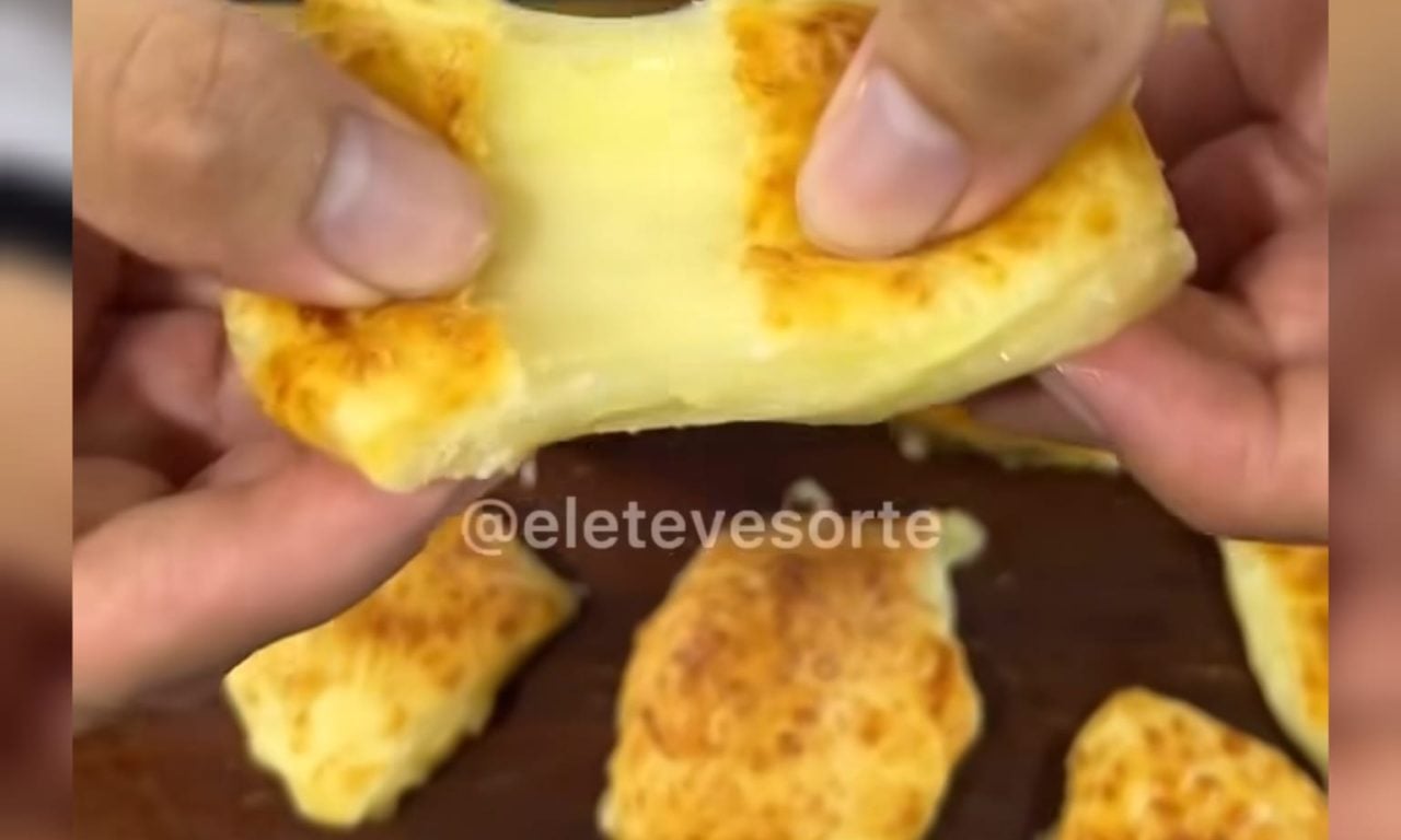 Pão de queijo com apenas 3 ingredientes: fica uma delícia e é muito fácil