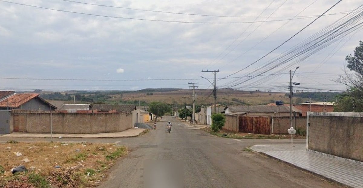 Caso aconteceu na Rua Carnaúba, em Anápolis. (Foto: Captura/Google Maps) 