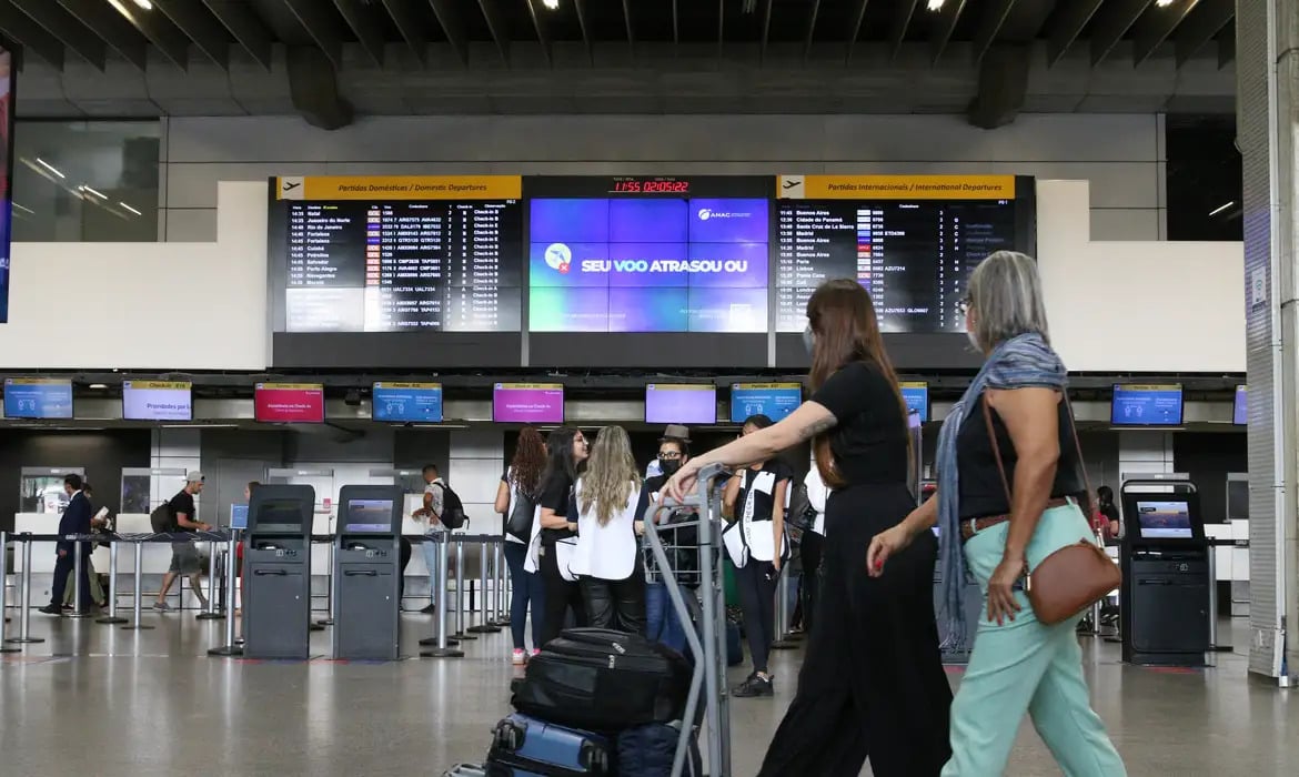 Alerta para passageiros de voos da Latam e Gol em todo o país