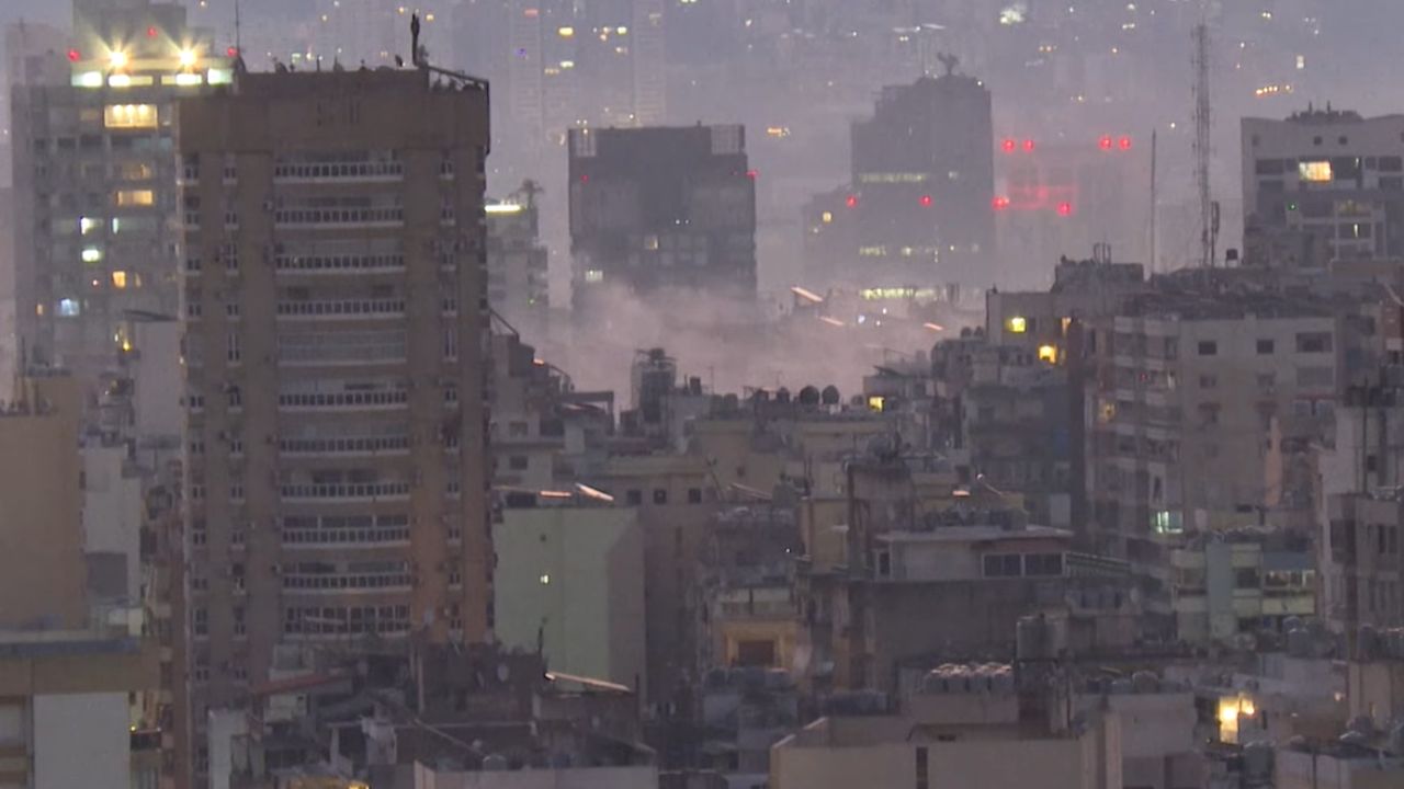 Ataque israelense mata pelo menos 11 em prédio residencial em Beirute