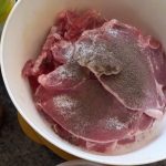6 sinais de que a carne que está na geladeira da sua casa está imprópria para o consumo
