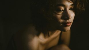 6 palavras que uma pessoa sem caráter adora falar e é necessário ficar de olho signos