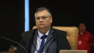 Dino libera retomada do pagamento de emendas parlamentares suspensas