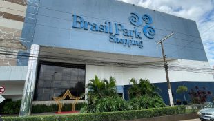 Brasil Park Shopping, Anápolis (Foto: Paulo Roberto Belém) entregadores