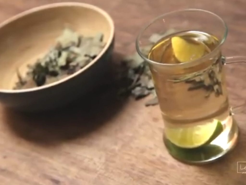 Chá potente acaba com a gordura no fígado e é a opção perfeita para quem quer emagrecer