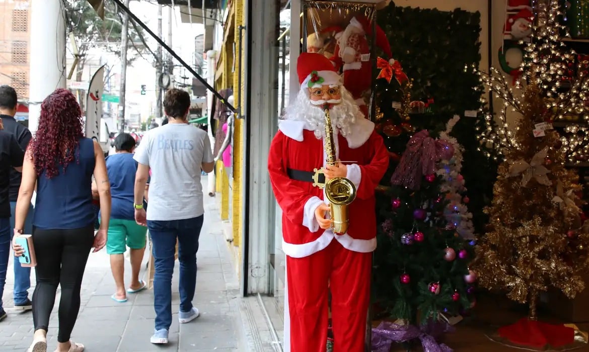 Veja produtos que vão ficar mais caros e mais baratos na ceia de Natal