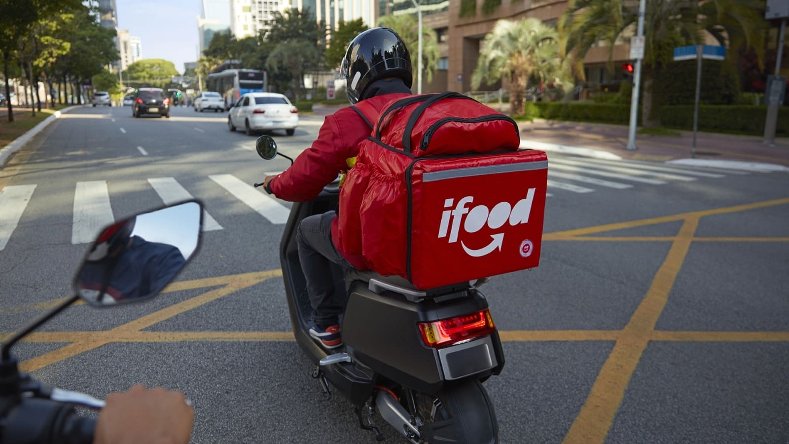 iFood explica se entregadores devem subir para entregar pedidos ou não