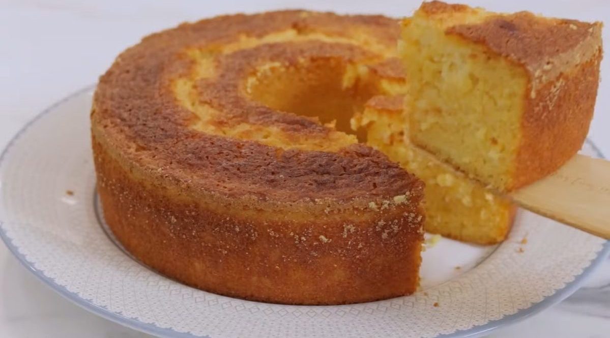 Bolo de Milho de Latinha que não vai farinha de trigo: ideal para comer tomando café