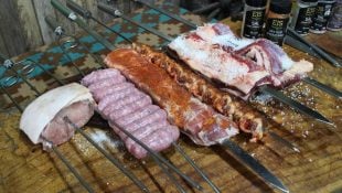 6 carnes mais baratas para aproveitar um bom churrasco na virada do ano