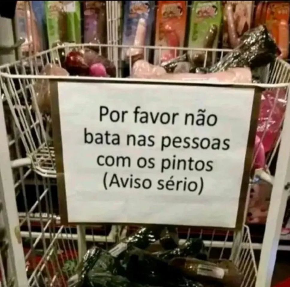 Placa em sex shop chama atenção com “aviso sério” para os clientes