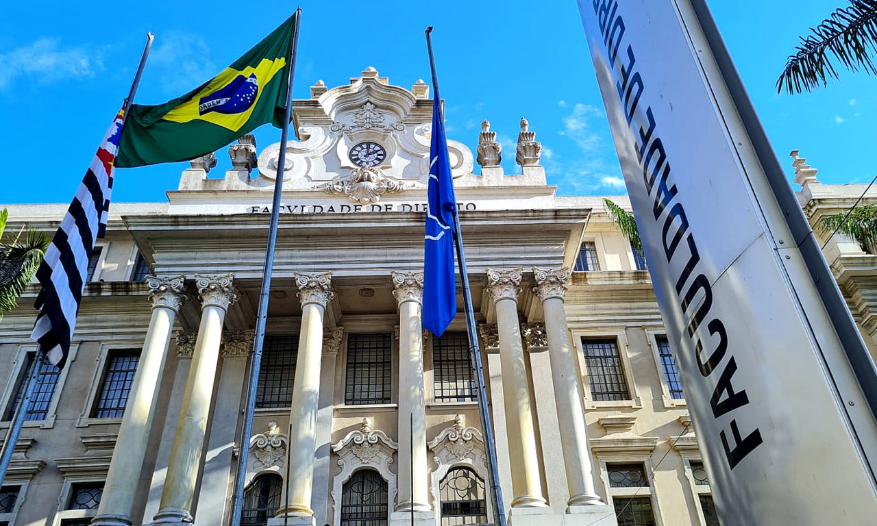 USP abre vagas para 27 cursos gratuitos e à distância (todo o Brasil pode fazer)