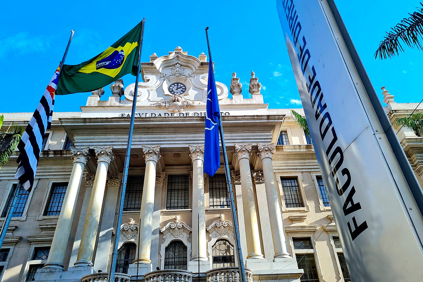 USP abre vagas para 27 cursos gratuitos e à distância (todo o Brasil pode fazer)