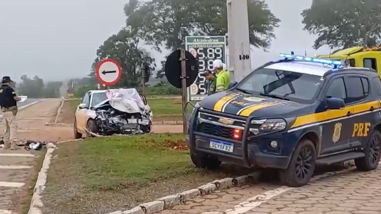 Três pessoas morrem em gravíssimo acidente na BR-153