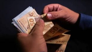 Uma benção financeira vai chegar na vida desses 6 signos antes de janeiro acabar