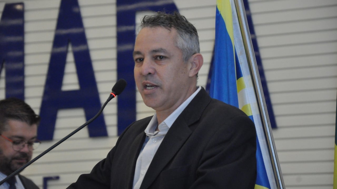 Márcio Corrêa exonera todos comissionados da ARM e deixa apenas Robson Torres