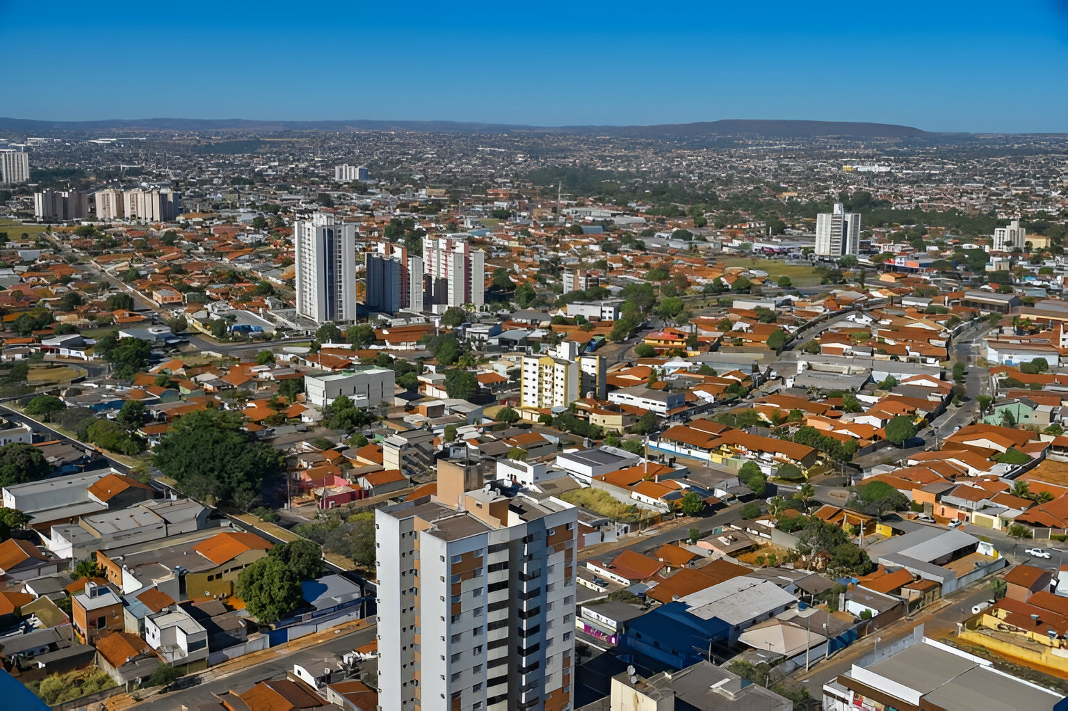 Aparecida de Goiânia terá evento com serviços gratuitos e oportunidades de emprego para mulheres