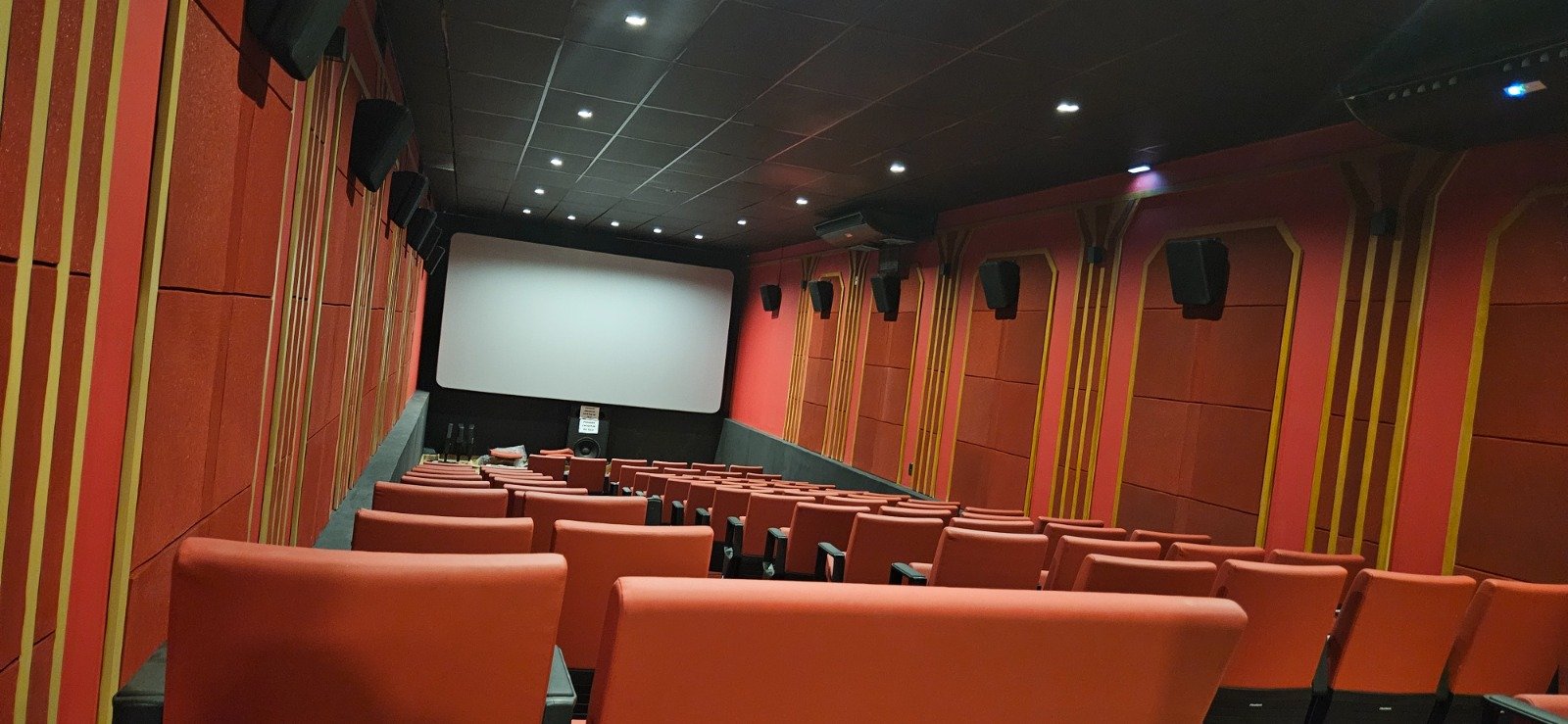 ‘Novinho em folha’: detalhes da reforma do Cine Cultura, que irá reabrir as portas no dia 1º de fevereiro