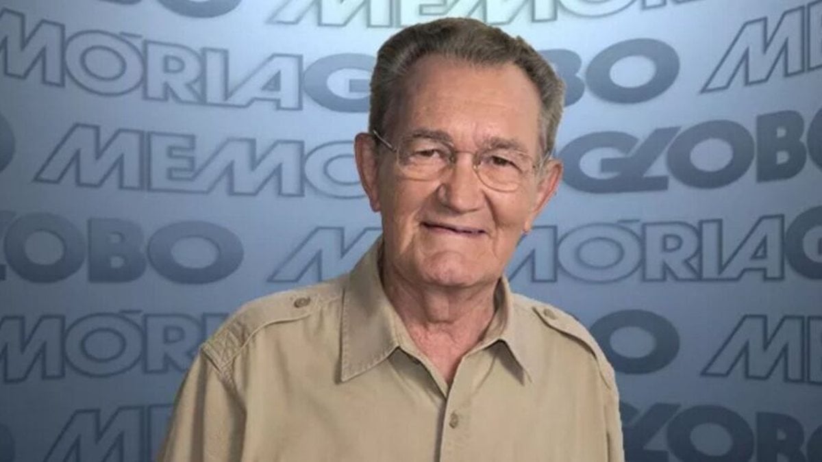 Morre Léo Batista, ‘a voz marcante’ da Globo, aos 92 anos