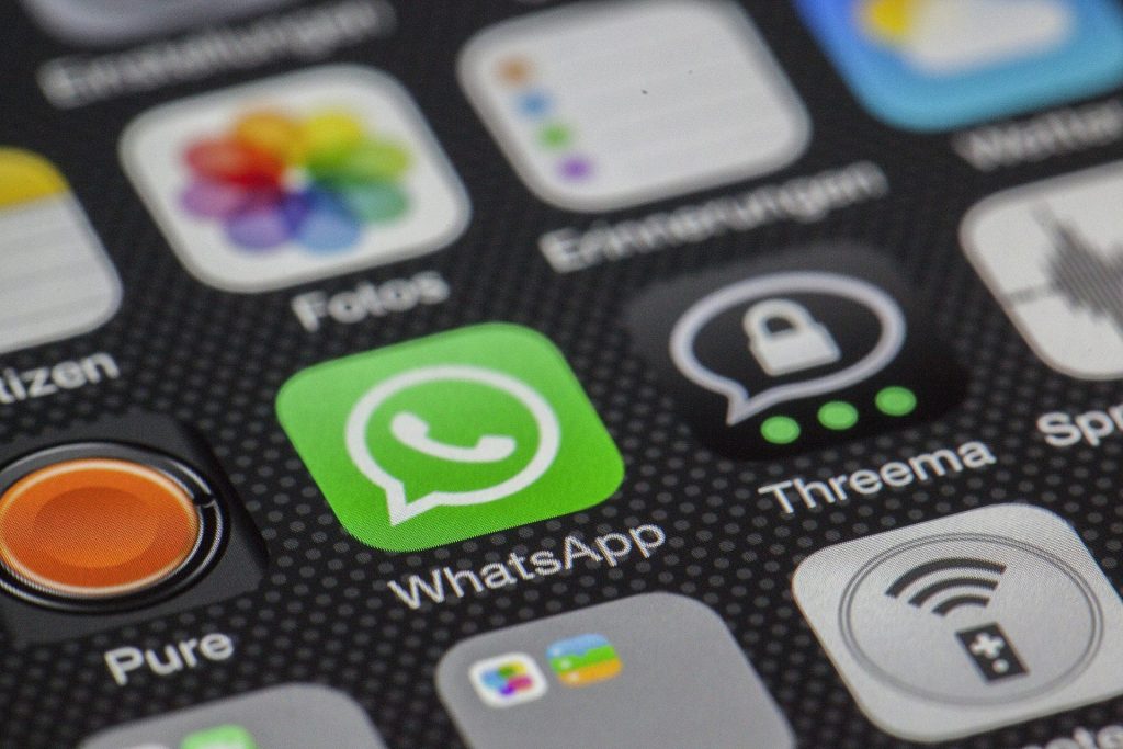 Atenção! O WhatsApp pode excluir sua conta se você usa um desses aplicativos