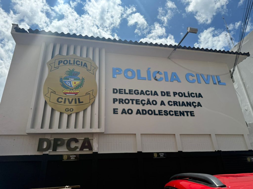 Fachada da Delegacia de Proteção à Criança e ao Adolescente de Anápolis. (Foto: Divulgação)