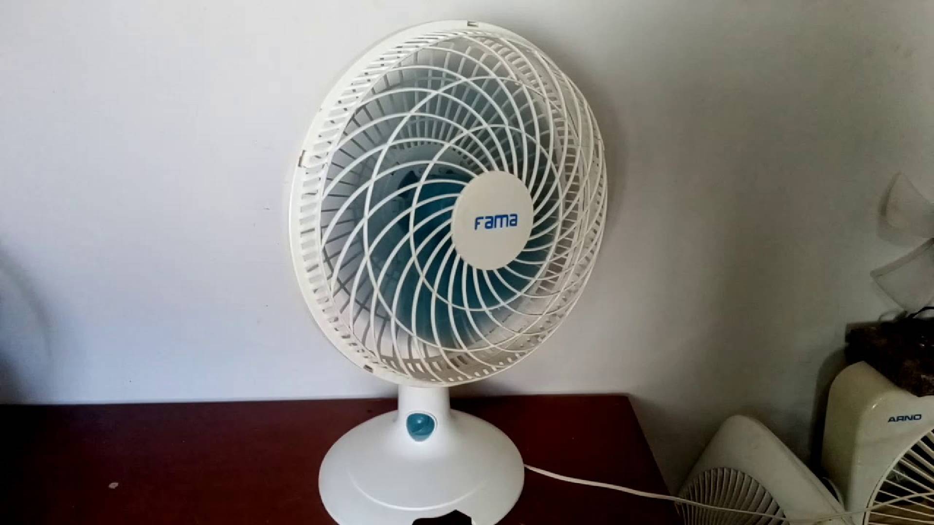 O erro clássico ao usar ventiladores no verão