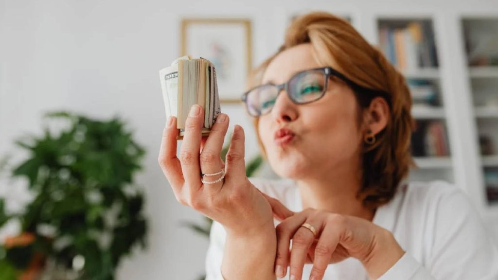 fase mais leve os problemas se resolvendo e dinheiro chegando