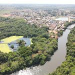 Rio Aporé, que passa pela cidade, é uma excelente opção para prática de esportes. (Foto: Ricardo Aranha)