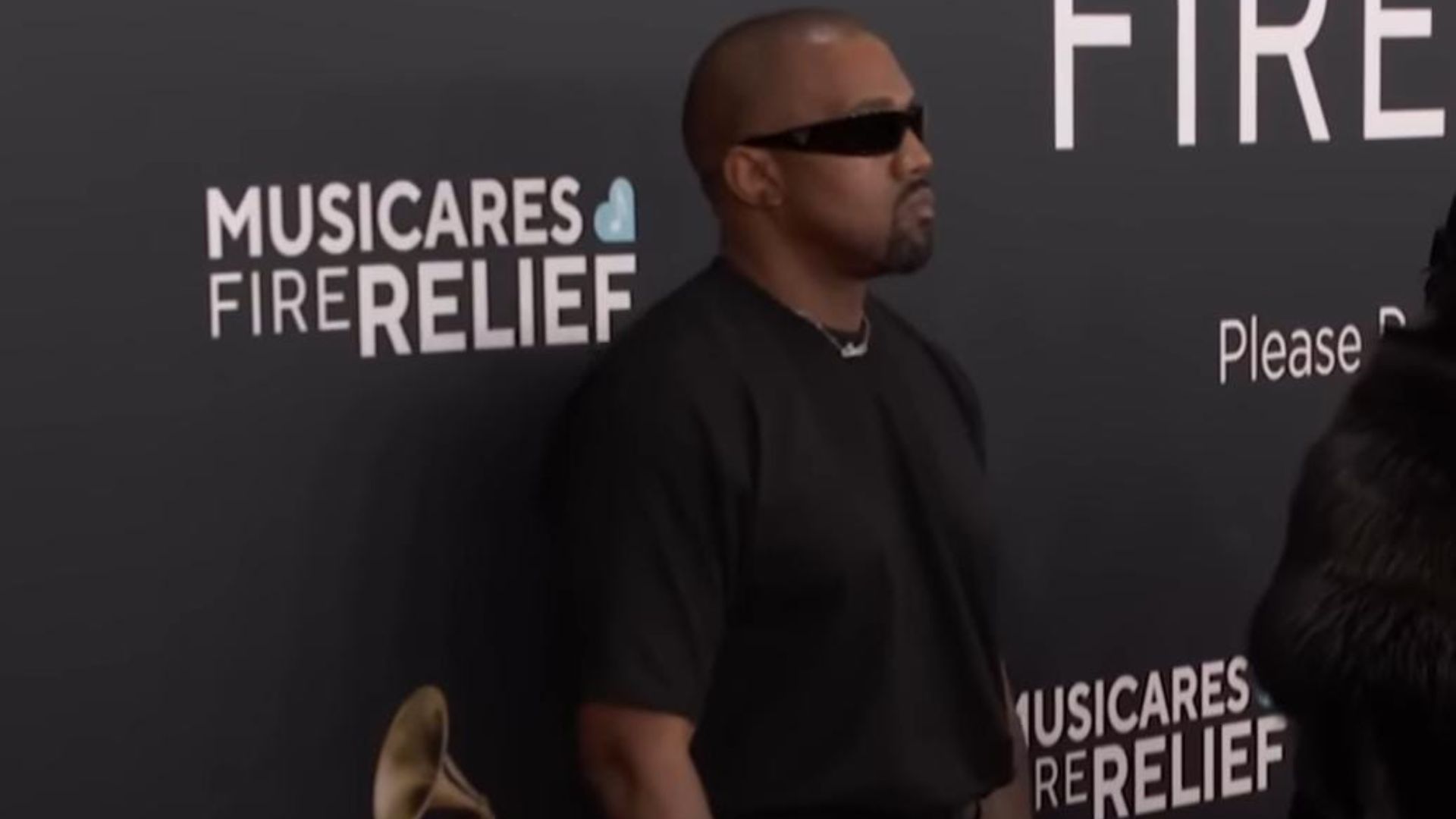 Kanye West se declara nazista, racista e intolerante em postagens nas redes sociais