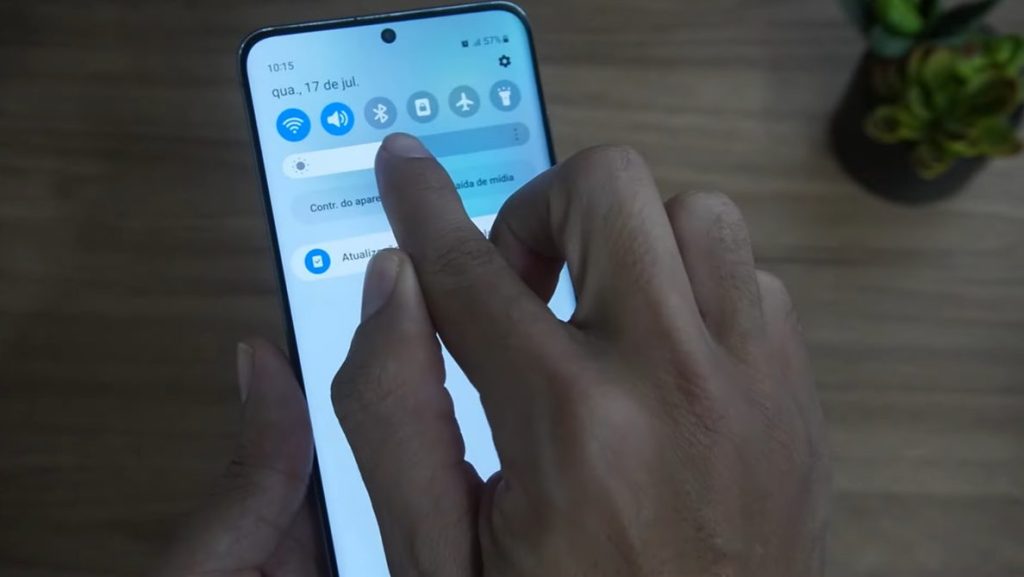 Não é o processador nem a memória RAM – veja o segredo que torna o celular mais rápido