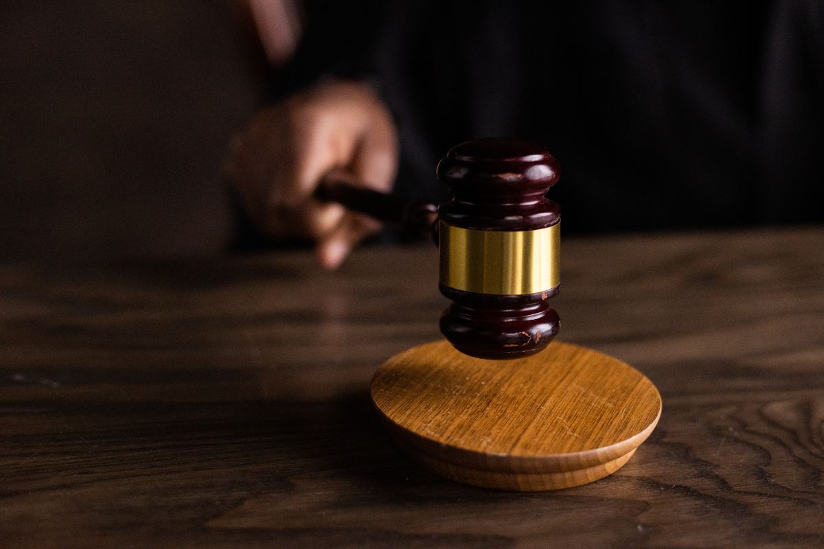 Casal é indenizado em quase R$ 500 mil após construtora não cumprir o combinado em Goiás