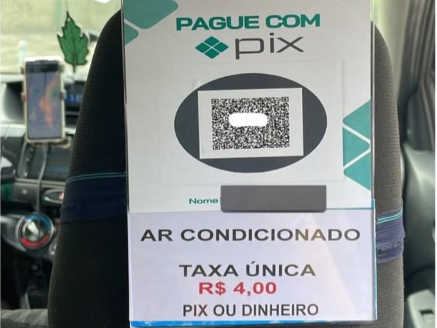 Motorista de aplicativo causa polêmica após cobrar extra por ar-condicionado: “quem se lasca é o próprio motorista”