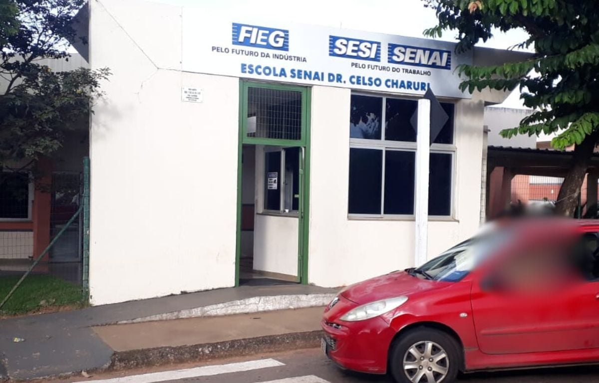 Escola Sesi Senai Dr. Celso Charuri