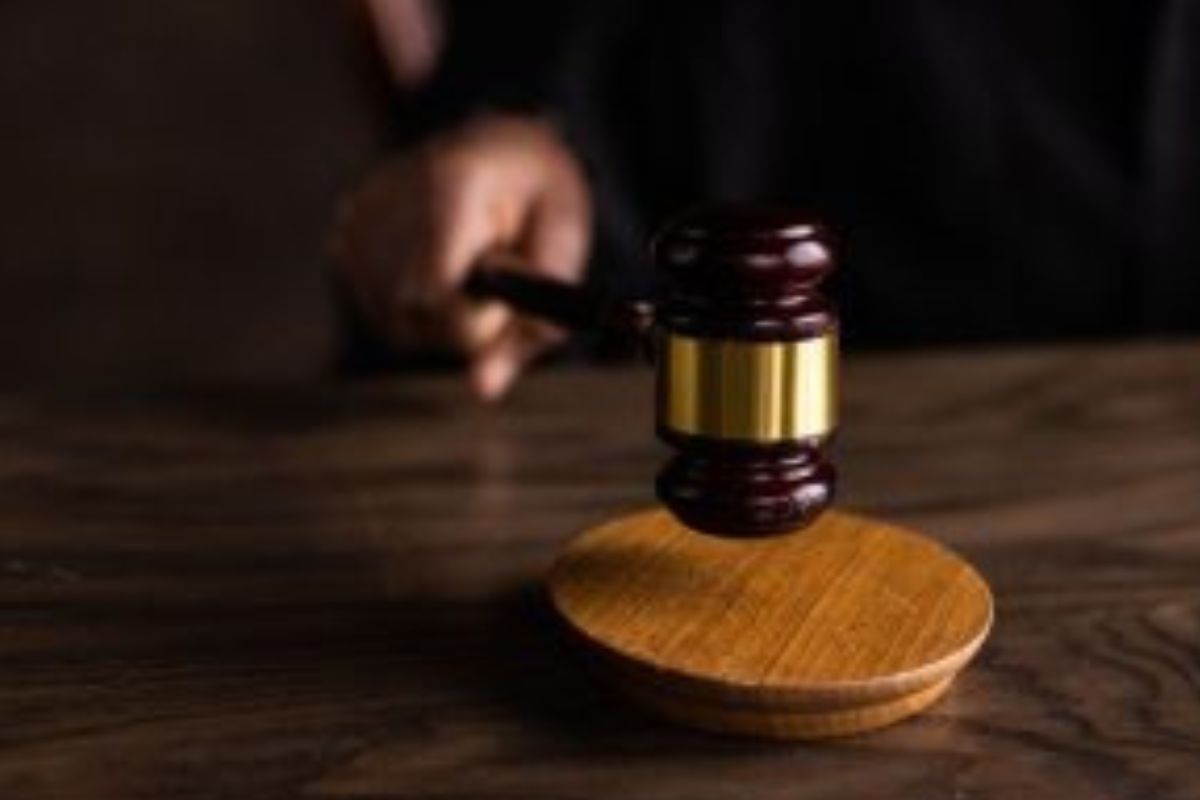 Mãe é condenada a mais de 40 anos por matar o próprio filho de 1 ano e 9 meses em Goiânia