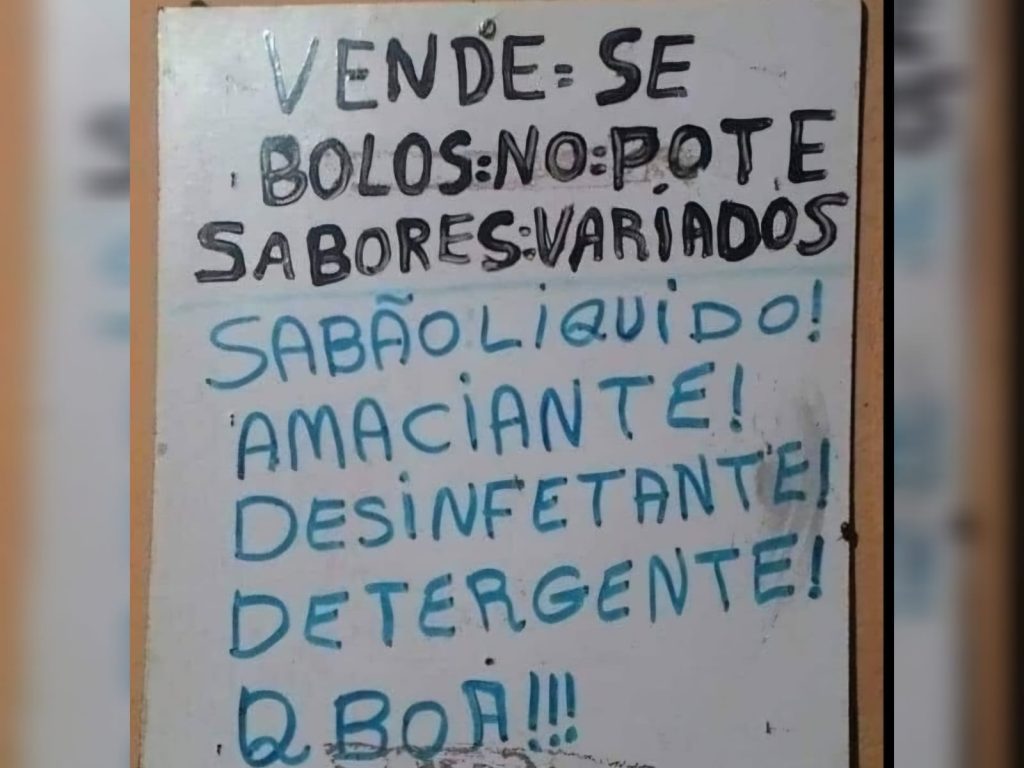 Placa com anúncio de venda chama atenção e deixa internautas confusos