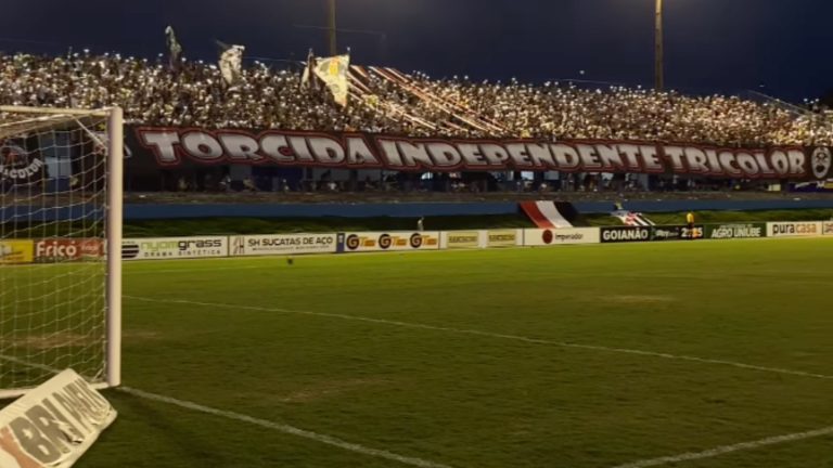 Imagem mostra torcida do Galo no Estádio Jonas Duarte. (Foto: Redes Sociais)