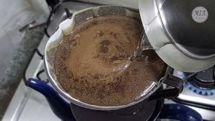 O maior erro ao fazer café em casa que todo mundo comete