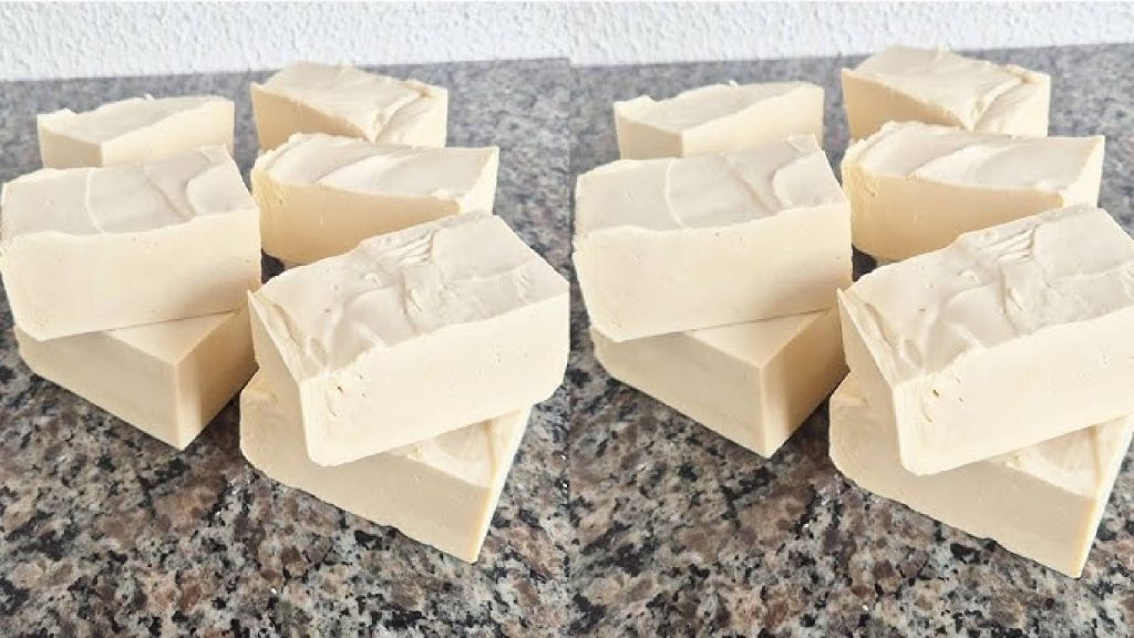 Não é o sabão em pó nem o líquido – veja o produto que realmente limpa mais