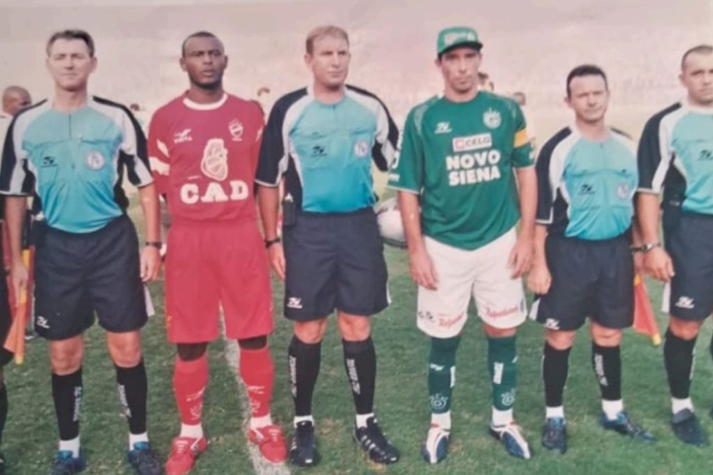 Árbitro que apitou último título do Vila Nova relembra final e palpita ...