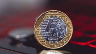 Cobiçada pelos colecionadores, moeda de R$ 1 pode valer até R$ 6.500