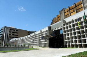 indenização Mais de 400 veículos vão a leilão em Goiás; saiba como participar