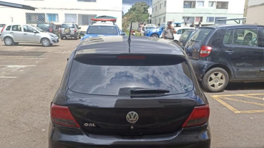 Motorista foi preso por obedecer a ordem de parada (Foto: Reprodução)