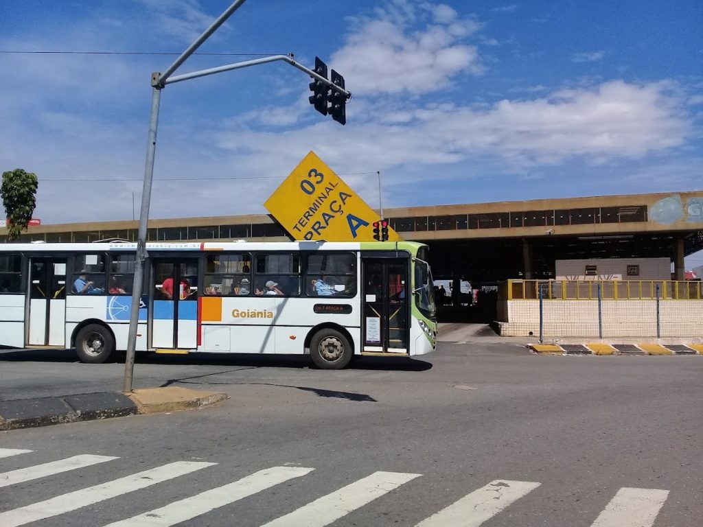 Fachada do Terminal Praça A. (Foto: Google/Rafael Gutierrez)