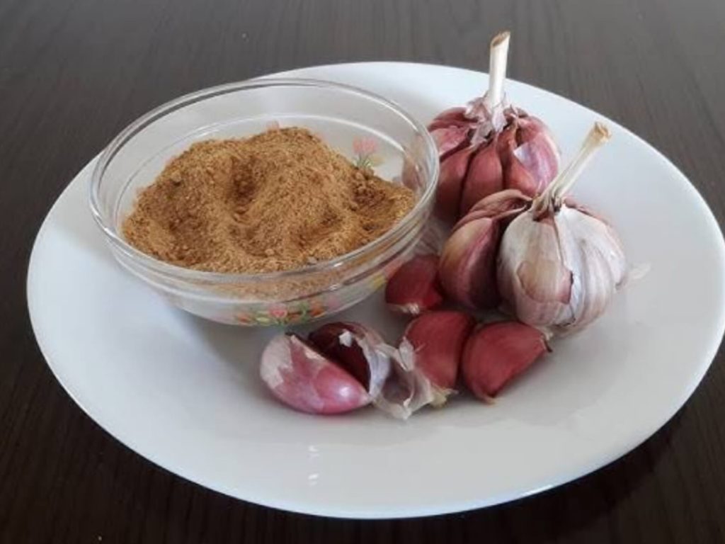 Anvisa determina suspensão da venda de marca de alho em pó nos supermercados