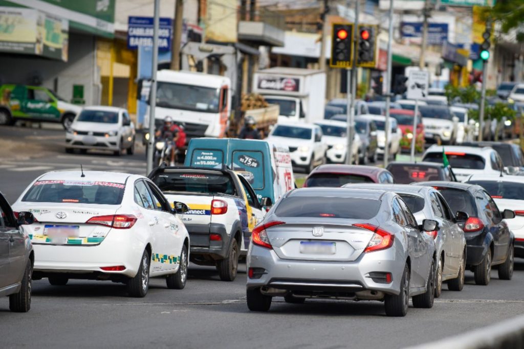 6 carros populares usados baratos para comprar sem dor de cabeça