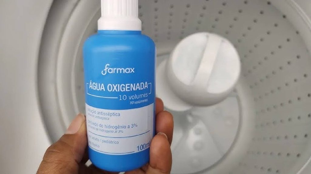 Não é o alvejante nem o vinagre – veja o segredo para clarear roupas brancas