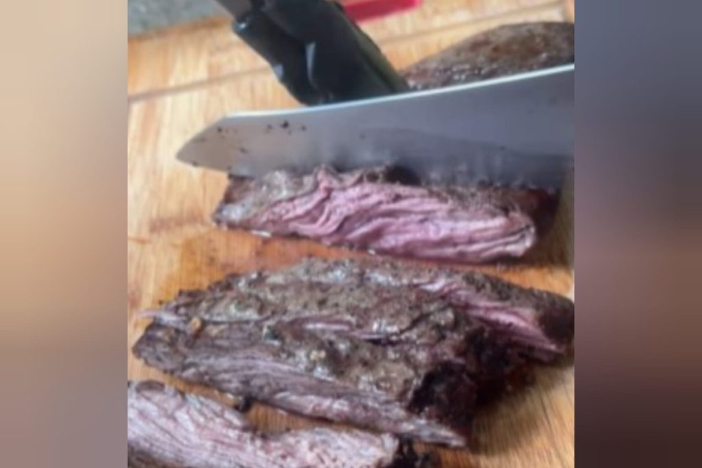 Carne congelada na Air Fryer: fica suculenta sem precisar descongelar