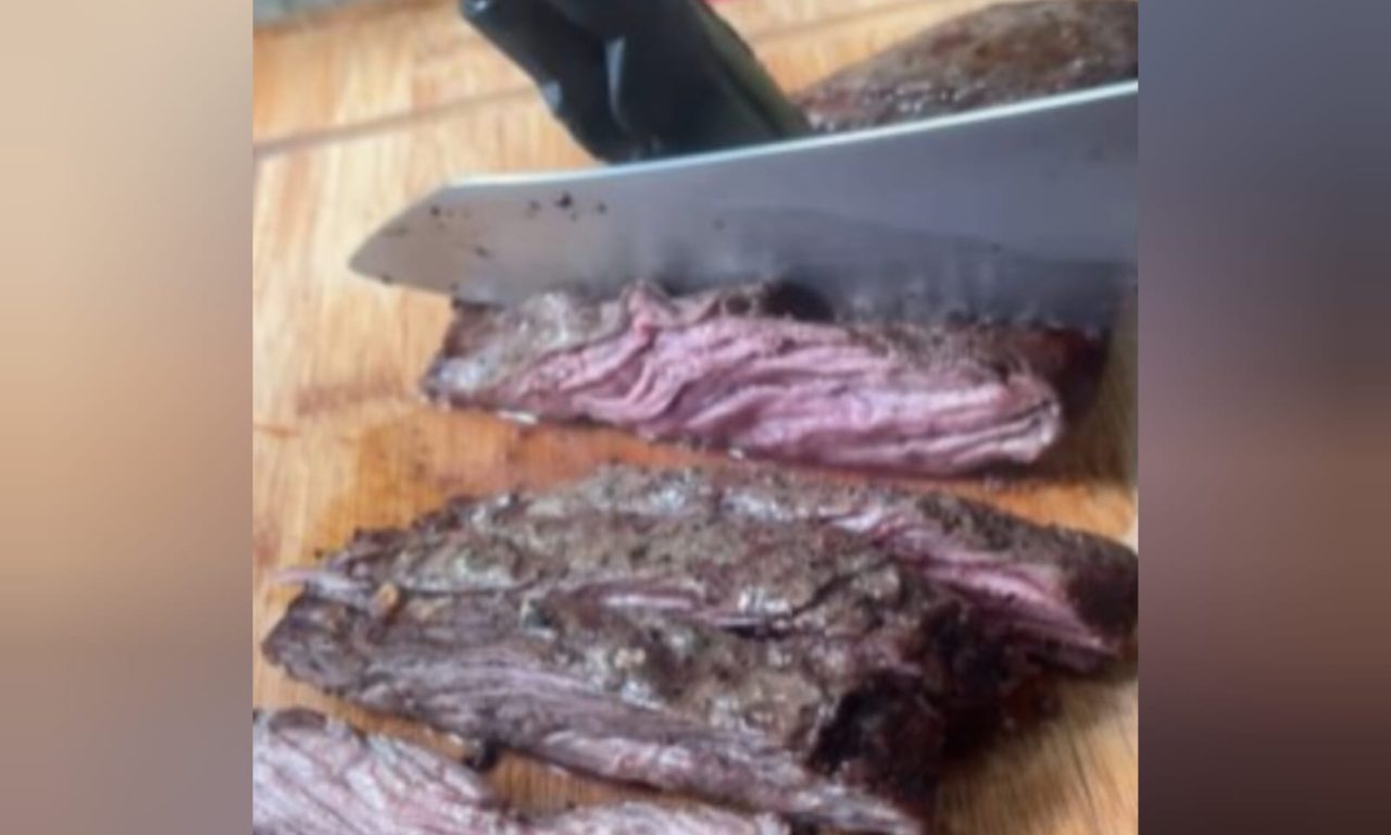 Carne congelada na Air Fryer: fica suculenta sem precisar descongelar